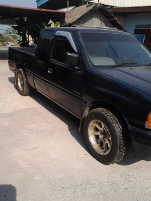 ขาย ISUZU TFR ปี93  สภาพดี ครัชซีสวย พวงมาลัยเพาว์เวอร์ ยางดี แอร์หน๊าวหนาว ทะเบียนเอกสารพร้อมโอน