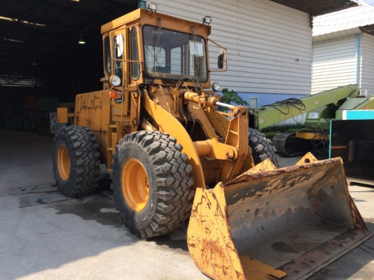 970,000 บาทเท่านั้น ด่วน Komatsu 515-2 ห้องเก๋ง นำเข้าจากญี่ปุ่น สภาพดีครับ