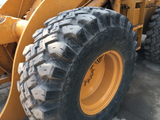 970,000 บาทเท่านั้น ด่วน Komatsu 515-2 ห้องเก๋ง นำเข้าจากญี่ปุ่น สภาพดีครับ