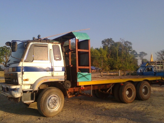 NISSAN UD หางปลาใหญ่มาก เครื่อง PD6 ห้างแท้ปี44 เบรคทิฟี่ มีระบบลากจูงด้วย งวด16000 28 งวด เปลี่ยนสัญาเลยครับ