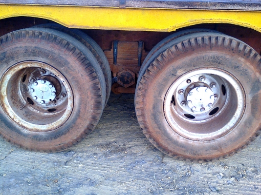 NISSAN UD หางปลาใหญ่มาก เครื่อง PD6 ห้างแท้ปี44 เบรคทิฟี่ มีระบบลากจูงด้วย งวด16000 28 งวด เปลี่ยนสัญาเลยครับ