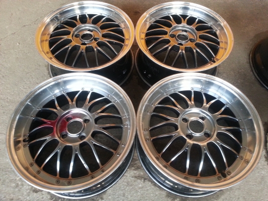 17&times;7.5" หน้าตื้น หลังลึก ลดเหลือ6000