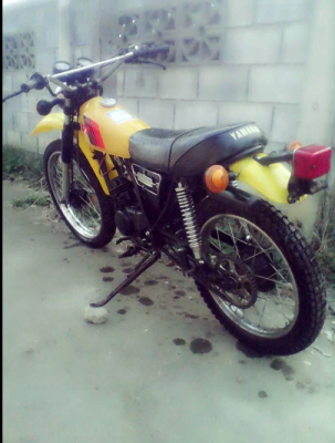 ขาย dt 100 ทะเบียน พรบ หมด กย 57 พร้อมชุดโอน ขาย dt 100 ทะเบียน พรบ หมด กย 57 พร้อมชุดโอน