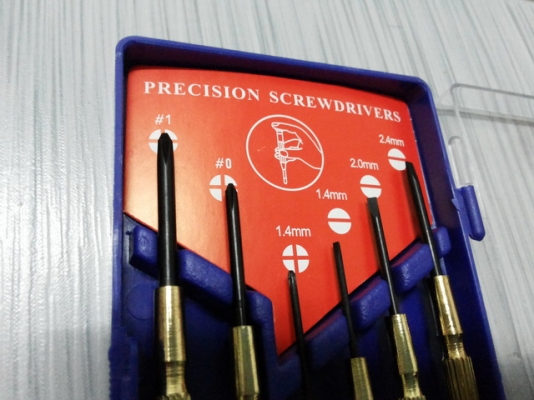 จัดมาให้แบบเป็นเซ็ตครับ กาพ่นสีกาบน+สายลมสปริง 9 เมตร+ไขควงนาฬิกา จัดมาให้แบบเป็นเซ็ตครับ กาพ่นสีกาบน+สายลมสปริง 9 เมตร+ไขควงนาฬิกา