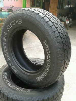 ขายยาง A/T 235/70R16ถูกๆ
