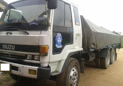 ขายสิบล้อล่องเพลาเดียวเครื่อง 6BD เทอร์โบ 200 แรง สภาพดี โทร 088-