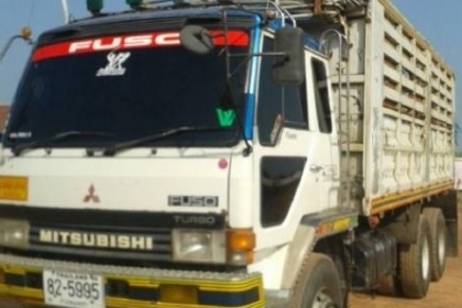 ฝากขายหลง TF-69xx ปี 46 สองเพลาดั้มพ์ สภาพดีมาก โทร 088-4501277