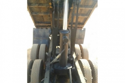 ฝากขายหลง TF-69xx ปี 46 สองเพลาดั้มพ์ สภาพดีมาก โทร 088-4501277