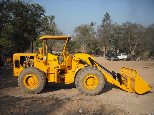 รถตักล้อยาง CAT. 950