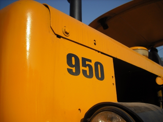 รถตักล้อยาง CAT. 950