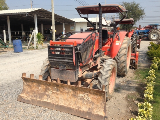 มาแล้ว KUBOTA M6040 พร้อมโรตารี่ติดดัวรถ มาแล้ว KUBOTA M6040 พร้อมโรตารี่ติดดัวรถ