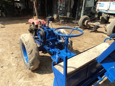 ขายรถอีแต๋นเอวอ่อนดั้มได้ครับ ใช้ปั้มน้ำก็ดี้ ใช้บรรทุกน้ำฉีดยาก็ดี ใช้บรรทุกพืชผลทางกาลเกษตก็ได้