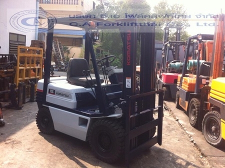 ขาย รถโฟล์คลิฟท์ KOMATSU รุ่น FD15L-15