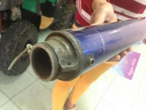 ขาย ท่อ  kawazaki  K D X 250cc พร้อมใช้งาน เป็นอลูมิเนียม ราคา 1300 พร้อมส่ง