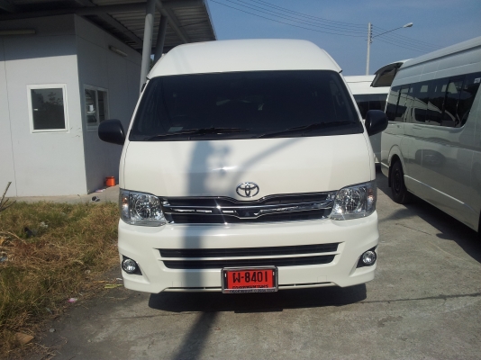 ขายดาวน์ รถตู้พร้อมงาน 450000