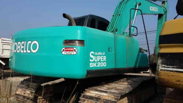 KOBELCO M6 SUPER YNO8 ไฟฟ้าเต็ม แอร์เย็นเครื่องเดิม ปั้มเดิม เล่มพร้อม
