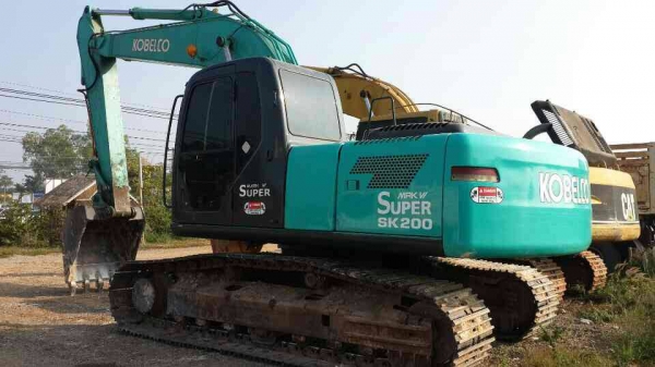 KOBELCO M6 SUPER YNO8 ไฟฟ้าเต็ม แอร์เย็นเครื่องเดิม ปั้มเดิม เล่มพร้อม
