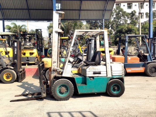 -:-*&bull;*ข า ย ร ถ ย ก เ ก่ า น อ ก*&bull;*-:- TOYOTA 5FG25 เสาสูง4เมตร งากระดกได้ เครื่องเบนซิล