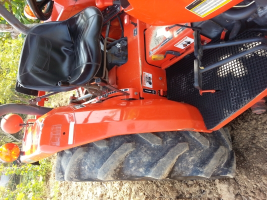 คูโบต้า  L3408 ใบมีดดันหน้าช้าง ผาน 6 ช้าง ทำงาน 587 ชั่วโมงรถไร่สวยเดิมยังกะรถใหม่