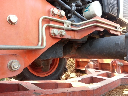 คูโบต้า  L3408 ใบมีดดันหน้าช้าง ผาน 6 ช้าง ทำงาน 587 ชั่วโมงรถไร่สวยเดิมยังกะรถใหม่