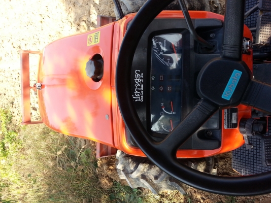 คูโบต้า  L3408 ใบมีดดันหน้าช้าง ผาน 6 ช้าง ทำงาน 587 ชั่วโมงรถไร่สวยเดิมยังกะรถใหม่