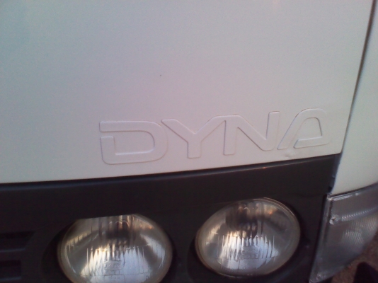 ขายรถบรรทุกหกล้อเล็ก โตโยต้า ไดน่า200