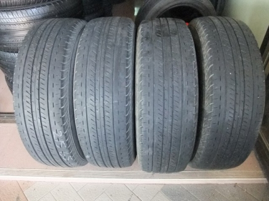 ยาง bridgestone 215/65/16 ปี12