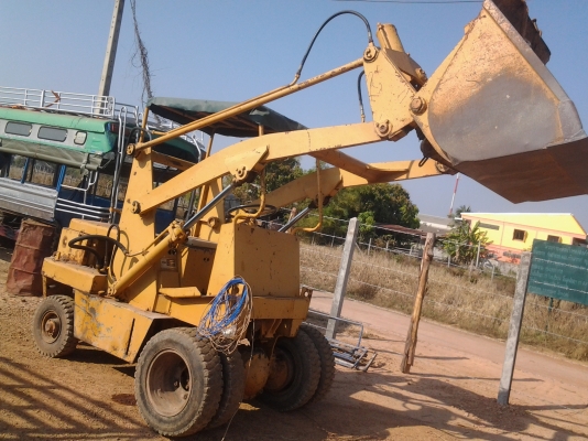 KOMATSU SD10-2 รถตัก 1 คิว เอกสารสัญาซื้อขายจากบริษัท