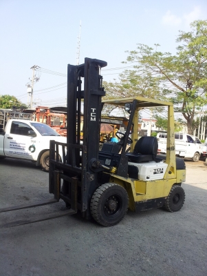 Forklift  TCM ขนาด 2.5 ตัน  ดีเซลC-240  ยกสูง 4.0MM เกียร์อัตโนมัติ  งาสไลด์