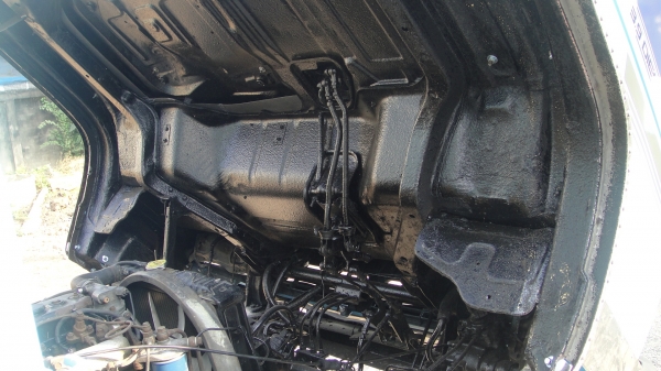 ISUZU NPR เครื่อง4BD1 เทอร์โบ (135แรง) คัสฃีสวยจัด