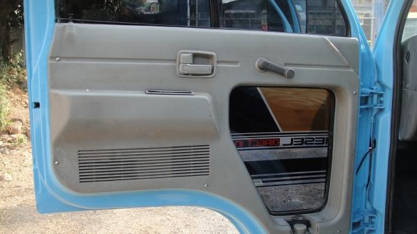 ISUZU NPR เครื่อง4BD1 เทอร์โบ (135แรง) คัสฃีสวยจัด