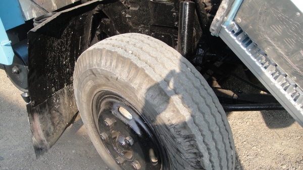 ISUZU NPR เครื่อง4BD1 เทอร์โบ (135แรง) คัสฃีสวยจัด