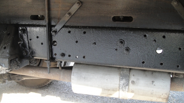 ISUZU NPR เครื่อง4BD1 เทอร์โบ (135แรง) คัสฃีสวยจัด