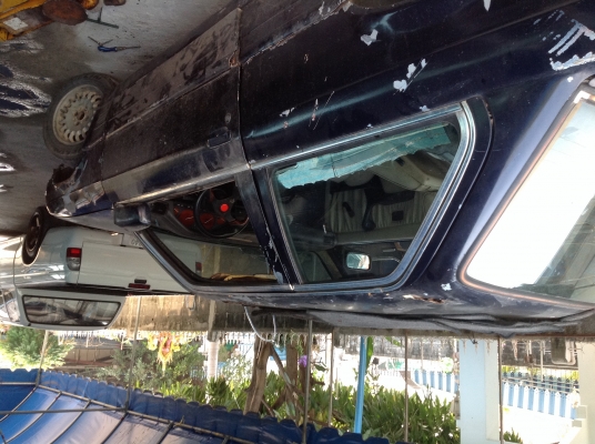 ขายซาก E30 2 ประตู