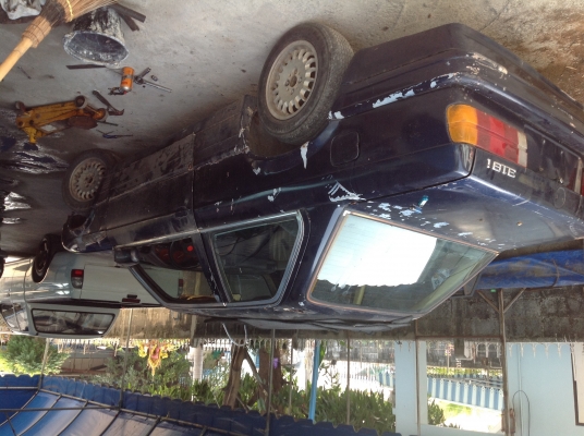 ขายซาก E30 2 ประตู