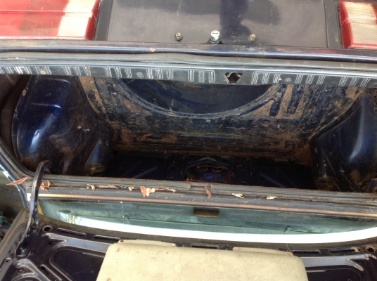 ขายซาก E30 2 ประตู