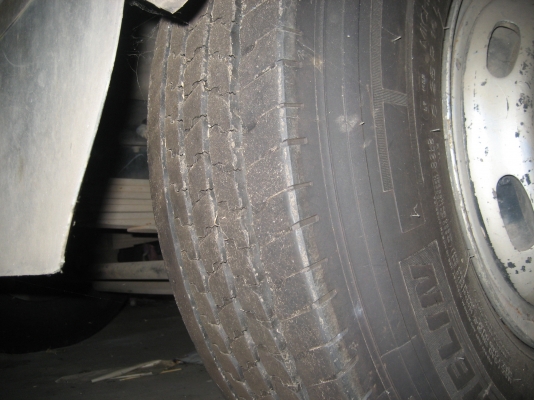 ขายดาวน์ HIno Mega Fc