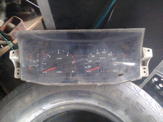 ขายเรือนไมล์ อีซูซุ ดาก้อน SLX ปี 40 ไมล์ไฟฟ้า