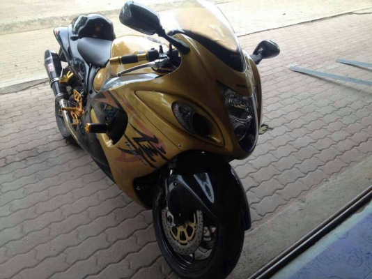 ธารนนทบุรี//ขาย suzuki hayabuza1300 ปี2003 ใส่เฟรม2008 ทะเบียน ราคา290,000บาท