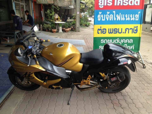 ธารนนทบุรี//ขาย suzuki hayabuza1300 ปี2003 ใส่เฟรม2008 ทะเบียน ราคา290,000บาท