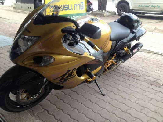 ธารนนทบุรี//ขาย suzuki hayabuza1300 ปี2003 ใส่เฟรม2008 ทะเบียน ราคา290,000บาท