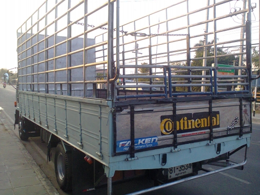 ขาย อีซูซุ 175 6BG1 ยาง 8.25 ยาว 5.30 เครื่องดี เกีร์ยดี คัซซีสวย พวงมาลัยเพาเวร์อ ทิฟฟี่ แอร์เย็น