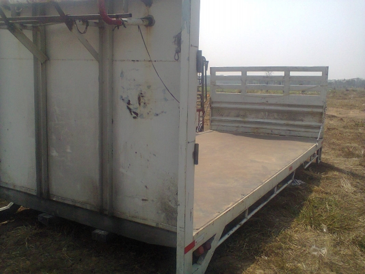 ขาย กระบะ ล็อคกี้ 5.20 พื้นเหล็ก