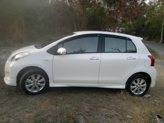 ขายรถ Toyota Yaris 2013