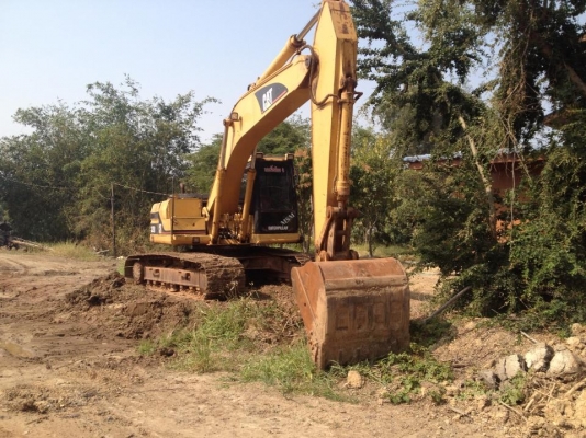 แบคโฮ cat320 version.2
