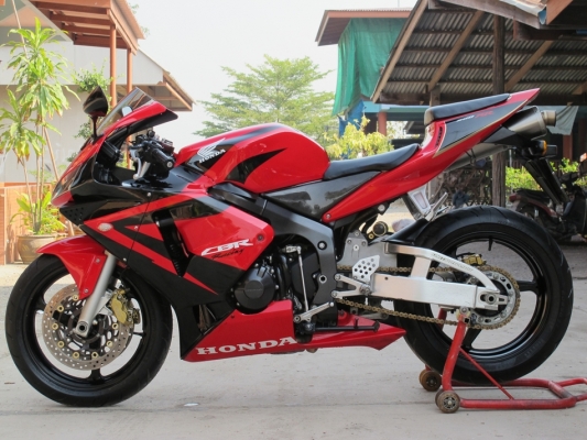 ขาย HONDA CBR600 RR ปี 04 ทะเบียนแท้