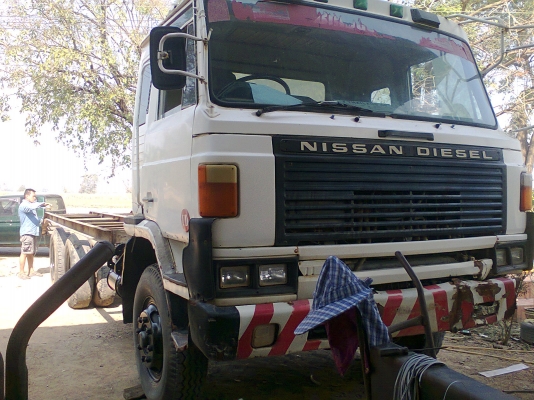 เทนเลอร์ บรรทุกรถแบคโฮ