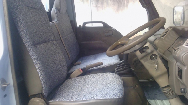 ขาย NKR 4 ล้อบรรทุก สวยพร้อมใช้