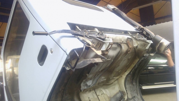 ขาย NKR 4 ล้อบรรทุก สวยพร้อมใช้