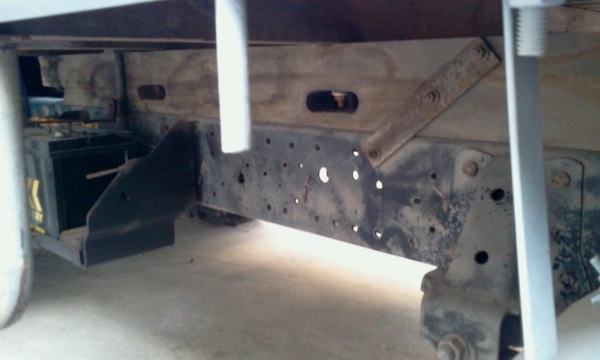 ขาย NKR 4 ล้อบรรทุก สวยพร้อมใช้